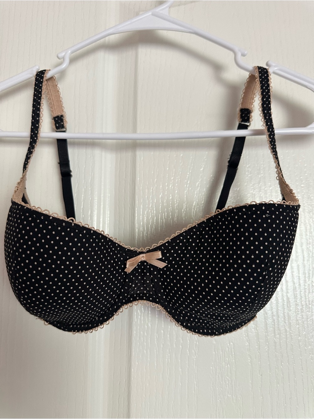 Saks Fifth Avenue Black Polka Dot Underwire Bra 32DD
